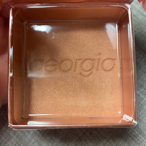 Benefit cosmetics Georgia golden peach blush - Picture 4 of 7